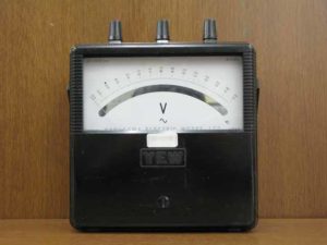 高圧電圧計